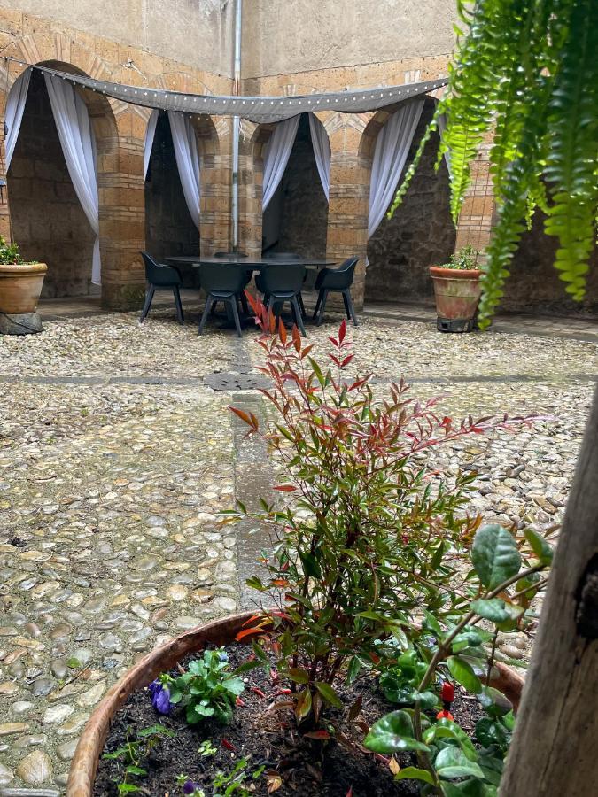 Orvieto: Spacious 3Br 3Ba Apartment With Balcony & Patio Екстер'єр фото